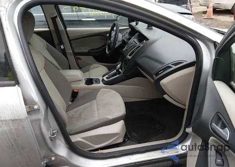 2014 Ford Focus Se from USA, damaged, VIN 1FADP3F27EL263024